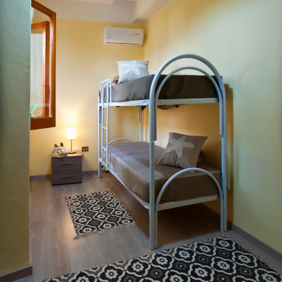 Montellinos Suite Tortora Sant'Antioco Exterior photo